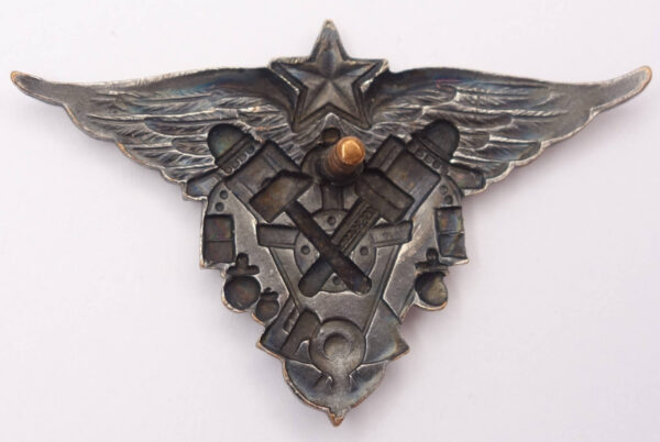 School of Air Force Mechanics graduation badge