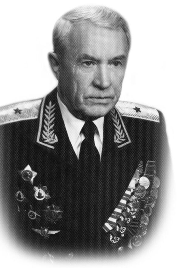 Soviet Order of Kutuzov 2nd Class #972 - Image 31