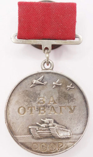 Medal for Bravery to T-34 gunner