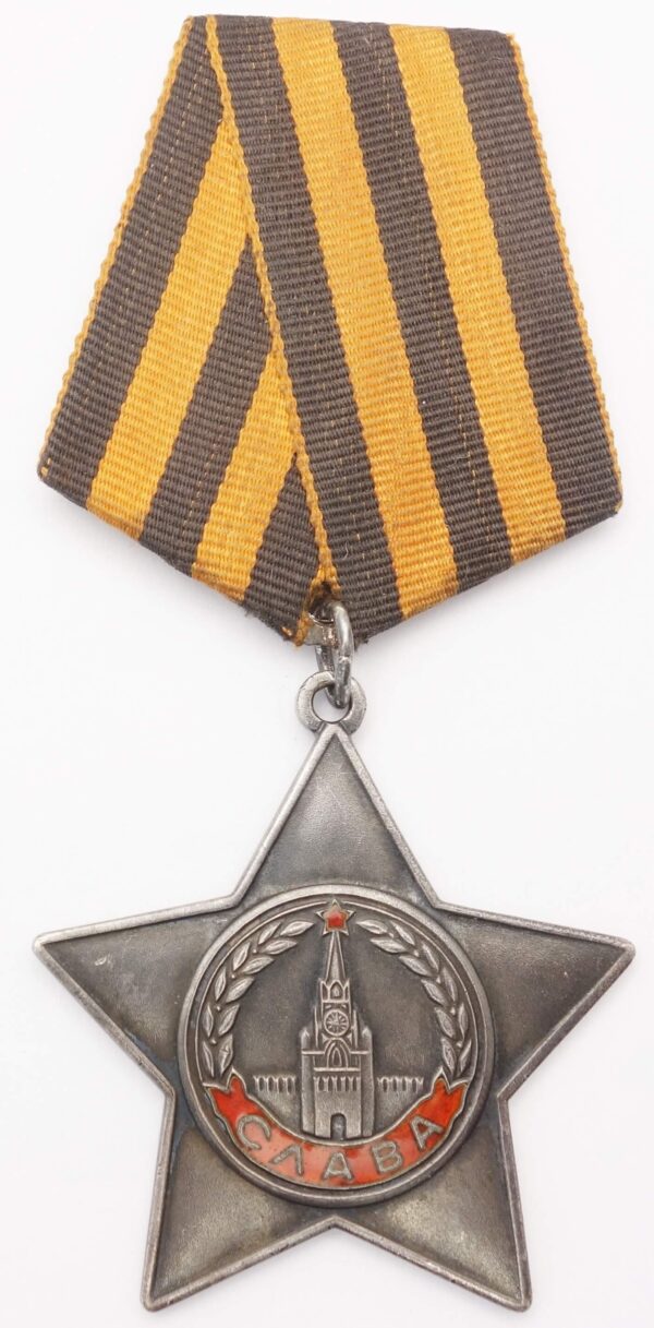 Order of Glory 3rd class to a partisan