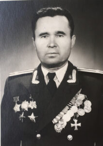 Евстратов Константин Николаевич