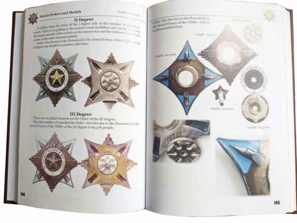 Soviet Orders and Medals [1918-1991] Types, Variants and award documents by Andrew Reznik