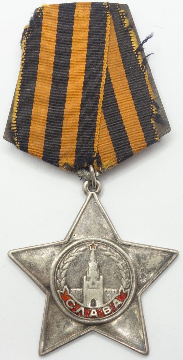 Order of Glory 3rd class to a full cavalier