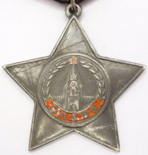 Order of Glory for street fighting in Berlin