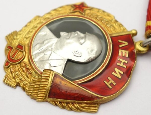 Soviet Order of Lenin #25394 - Image 8