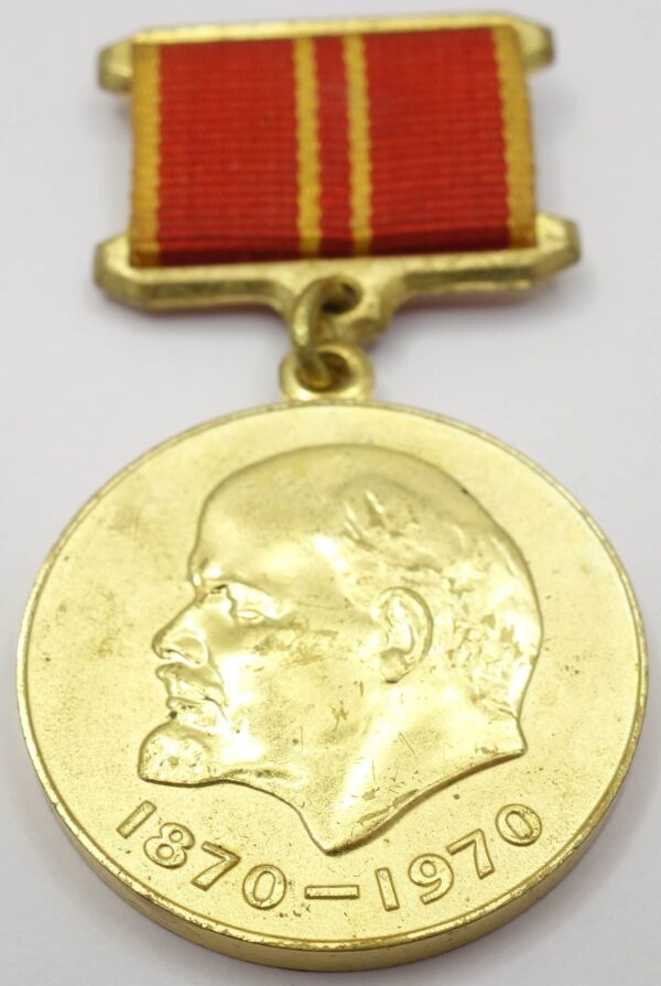 Documented Medal for the Commemoration of the 100th Anniversary of Lenin + more - Image 8