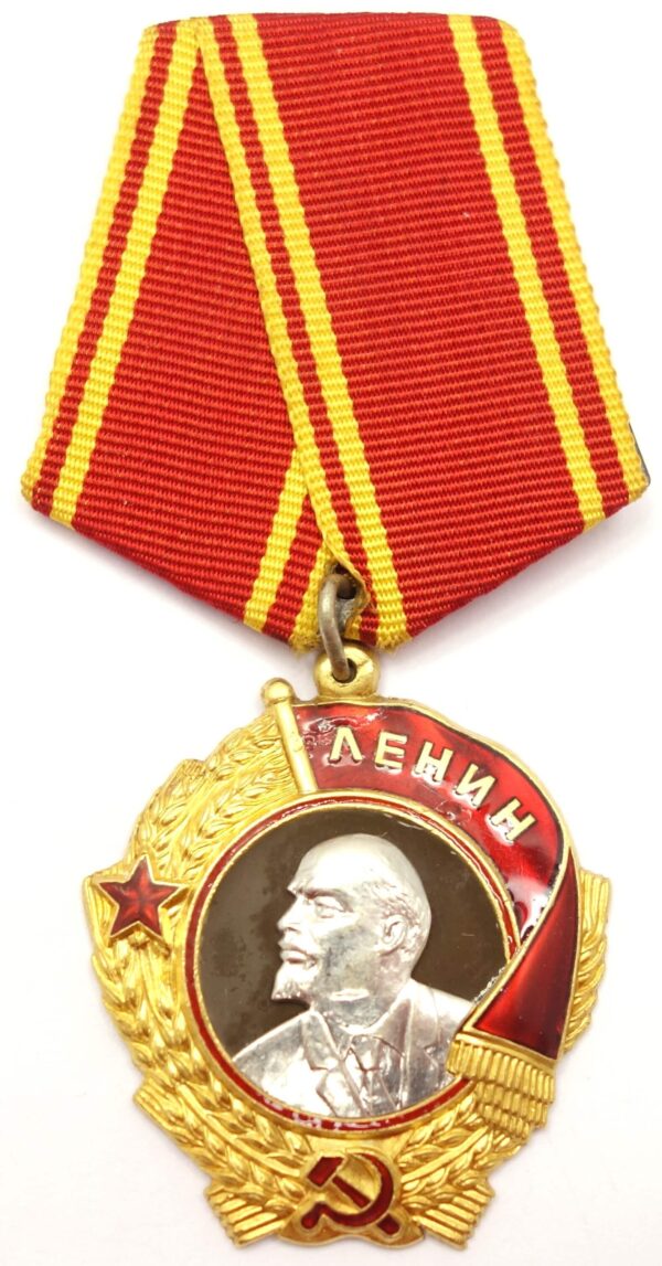 Soviet Order of Lenin #195127 - Image 5