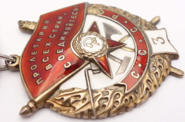 Soviet Order of the Red Banner 3rd award #6134 - Image 9