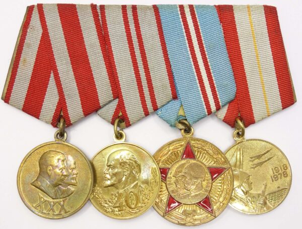 Documented group of an Order of the Patriotic War 2nd class #927201, 1st class #970389, Medal for Combat Merit and much more - Image 25