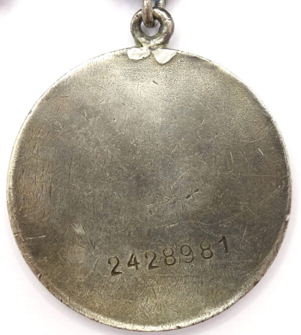 Documented group of an Order of the Red Star #1811211, Medals for Bravery #996740 + #2428981, two (!) jubilee Orders of the Patriotic War - Image 22