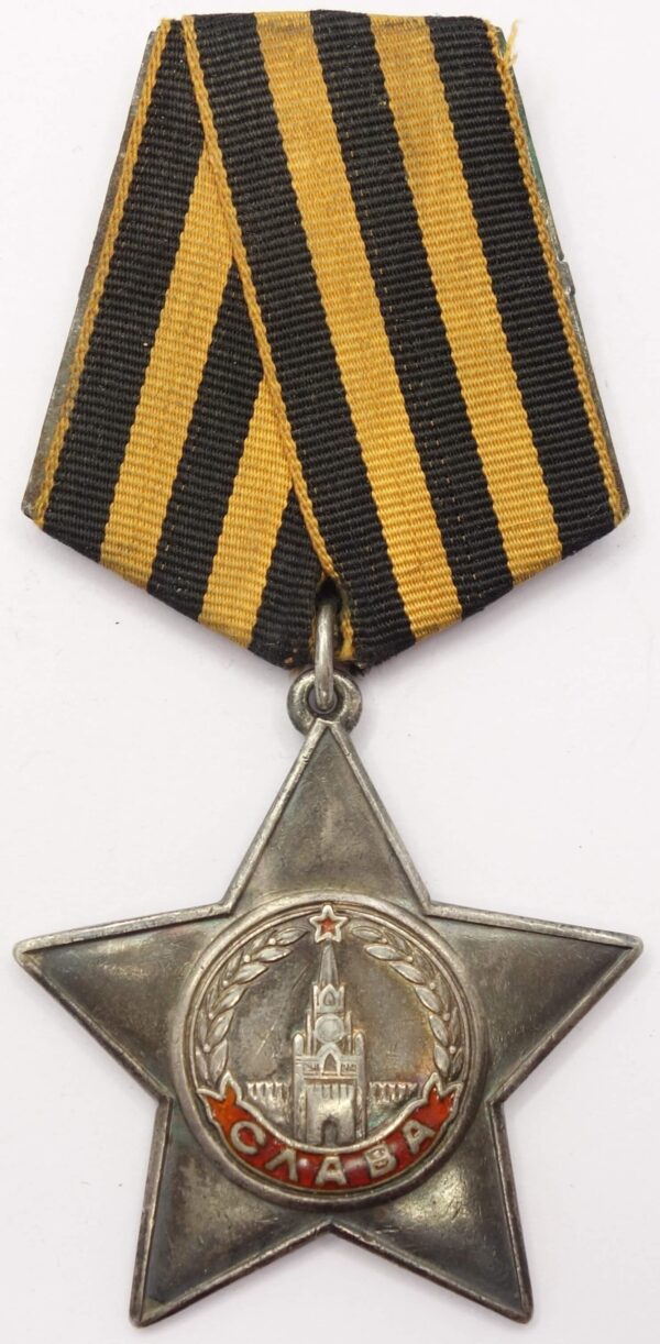 Documented Group of an Order of Glory 3rd class #207326, Medal for Bravery #3043053 and  Medal for Combat Merit #538168 - Image 2