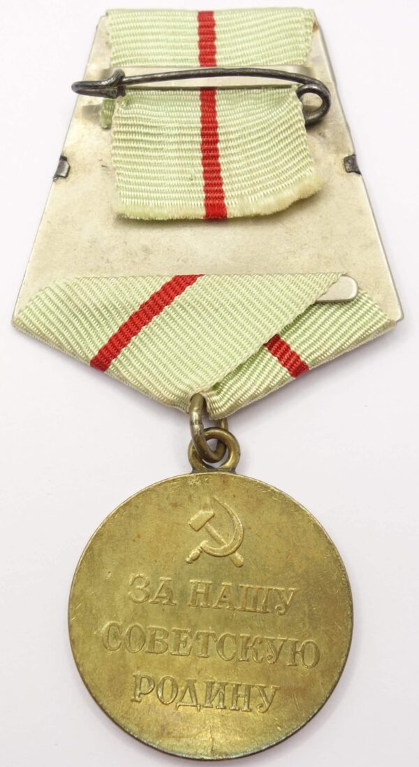 Documented Group of Soviet awards: Order of the Patriotic War 2nd class #337750, Red Star #649854 & #3261371, Medal for Combat Merit #273749 + more - Image 47