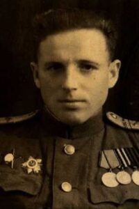 Михаил Митрофанович Красиков