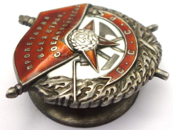 Documented group of Soviet Awards. Order of the Red Banner #70843, Order of the Patriotic War 2nd class #404922, Order of the Red Star #3275998 - Image 8