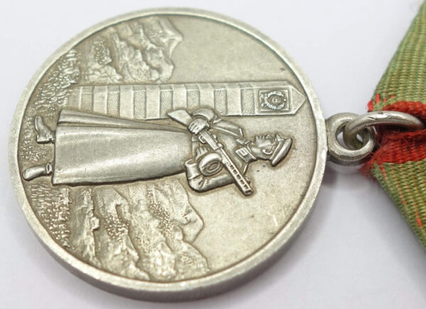 Medal for Distinction in Guarding the State Border of the USSR solid silver variation (with rounded eyelet) - Image 8