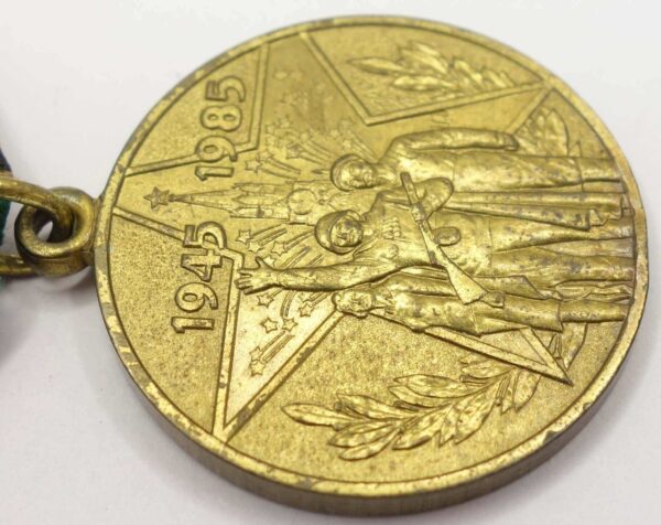 Jubilee Medal for 40 years of Victory in the Great Patriotic War. Variation awarded to Foreigners - Image 12