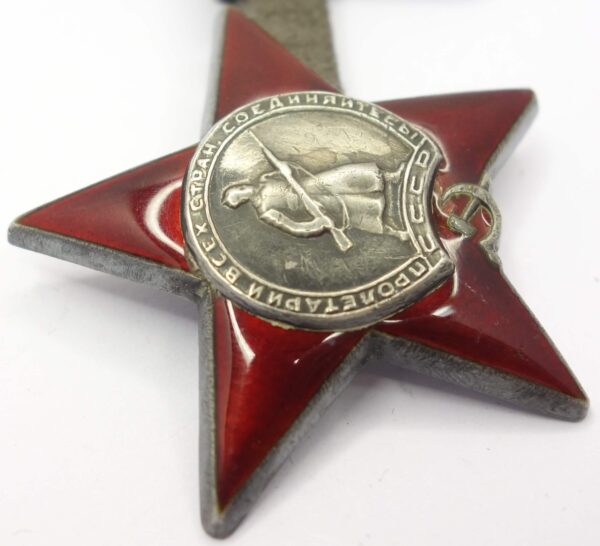 Group of two Soviet Orders of the Red Star #1516323 + #3420901 on improvised suspension bar - Image 14