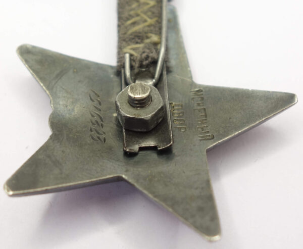Group of two Soviet Orders of the Red Star #1516323 + #3420901 on improvised suspension bar - Image 11