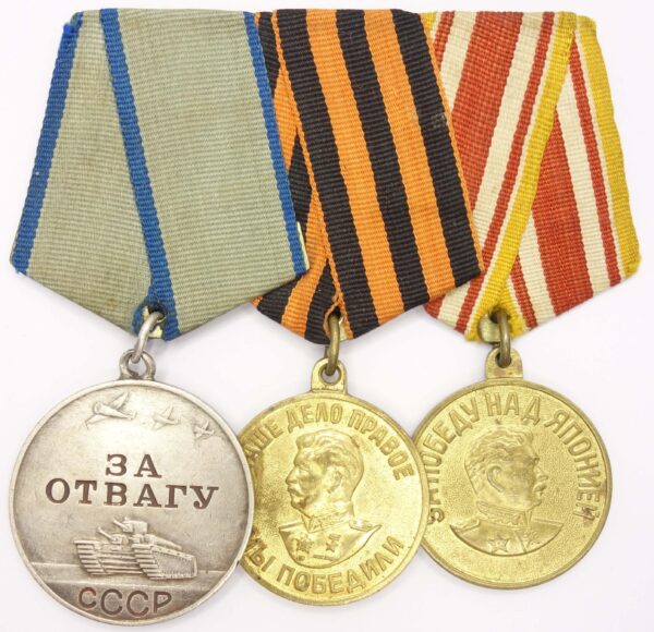 Group of Soviet awards: Order of the Patriotic War 2nd class #744533, Red Star #753692, Medal for Bravery #400164 and Campaign Medals - Image 22