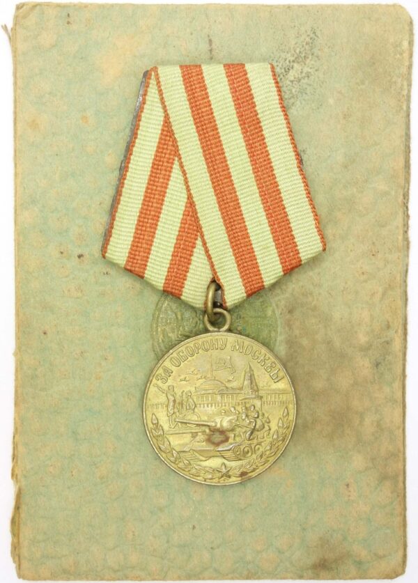 Soviet Medal for the Defense of Moscow with rare booklet