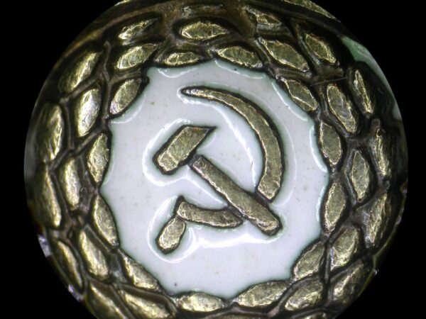 Soviet Order of the Red Banner 2nd award #3811 'Duplicate' - Image 13