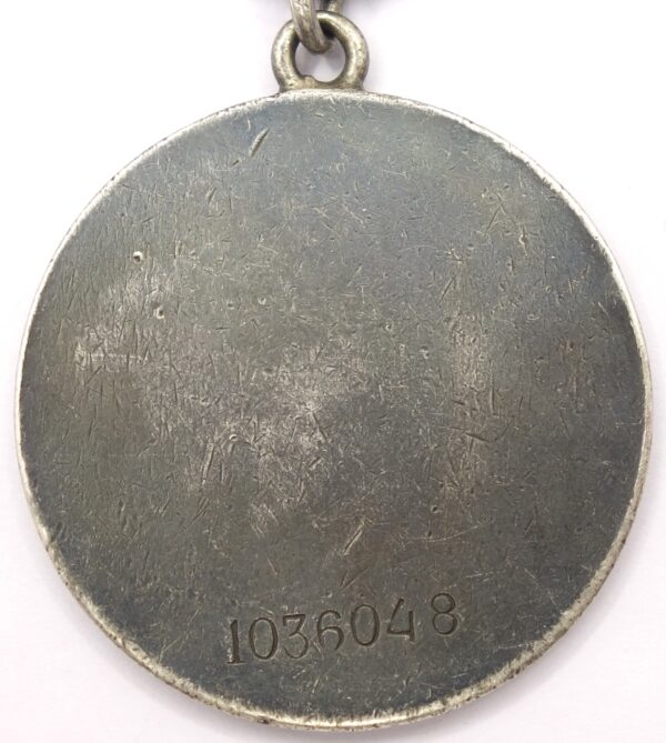 Group of an Order of Glory 3rd class #482218 and Medals for Bravery #1036048 + #2149566 - Image 17