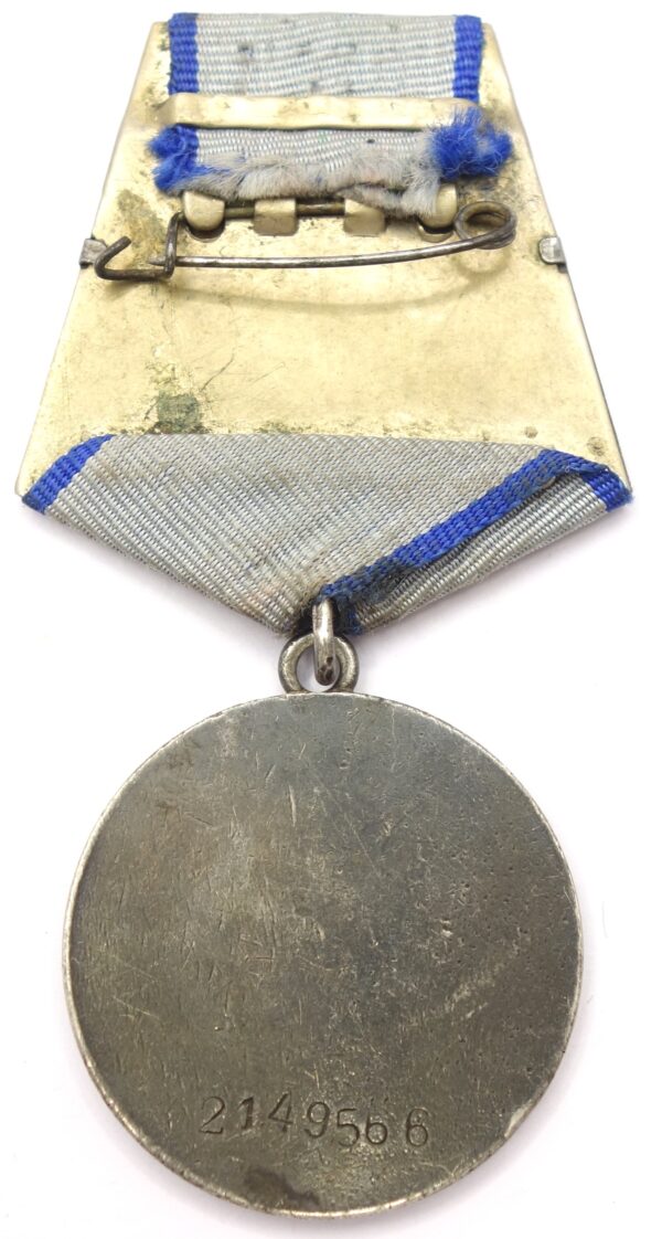 Group of an Order of Glory 3rd class #482218 and Medals for Bravery #1036048 + #2149566 - Image 15