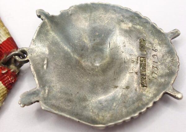 Soviet Order of the Red Banner #173196 - Image 12