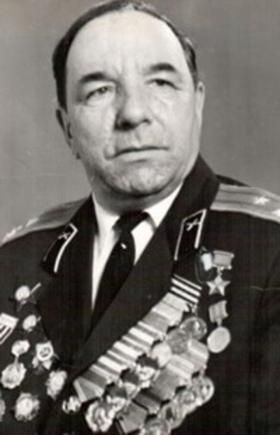 Soviet Order of Alexander Nevsky #19162 to HSU - Image 23